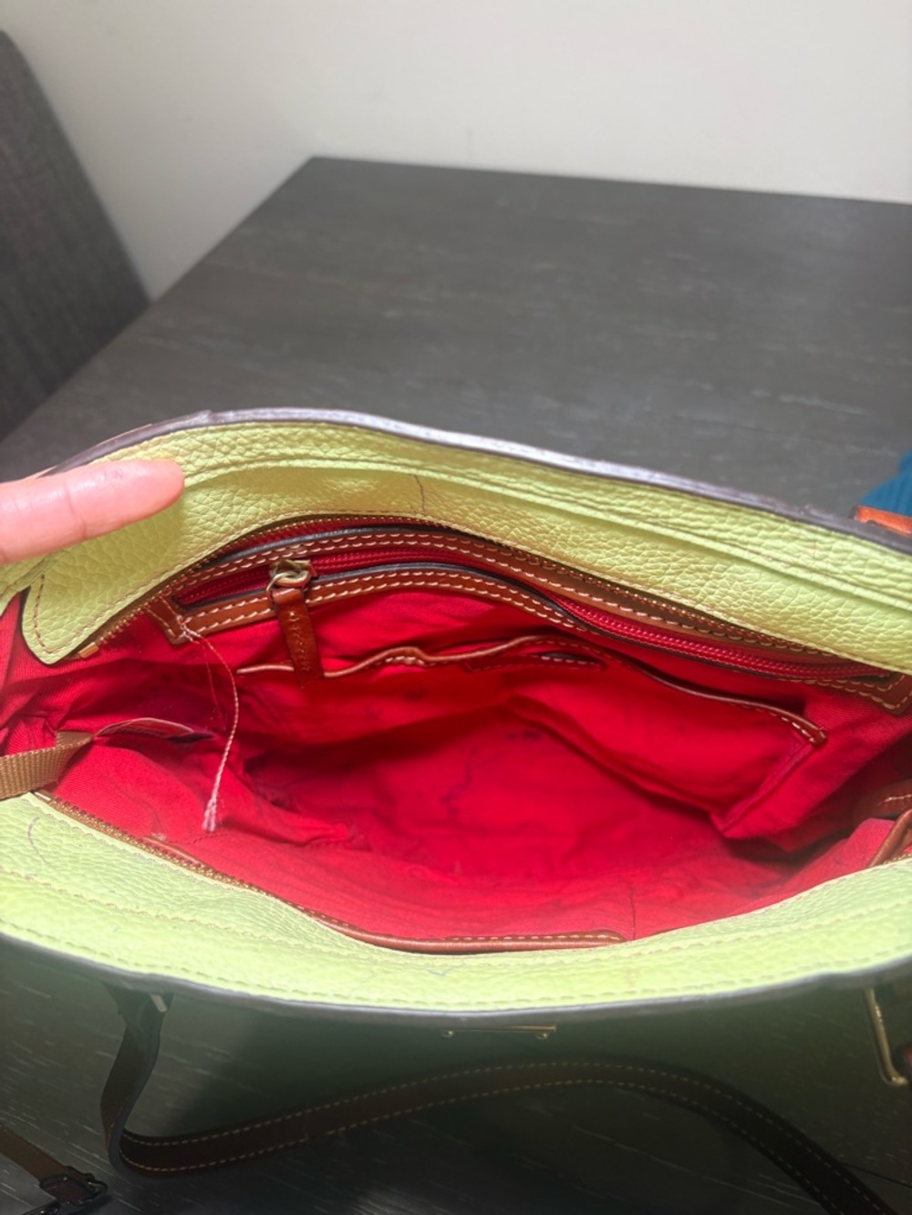 Dooney & Bourke green leather tote bag #leather #totebag - Picture 8 of 8